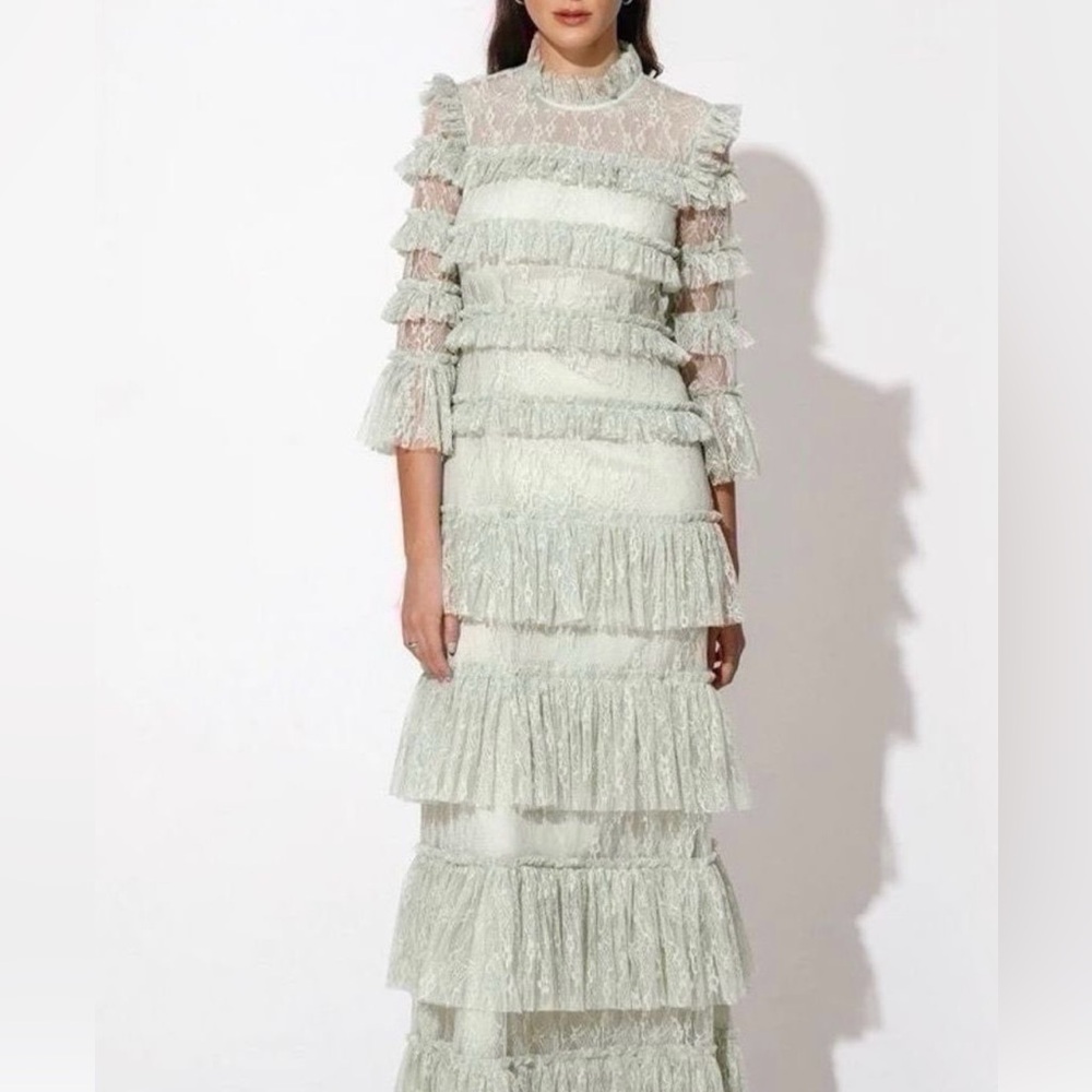 Chic Ruffled Lace Maxi Dress in pistachio